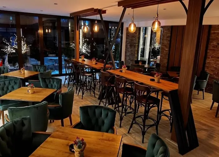 Renome زلاتيبور