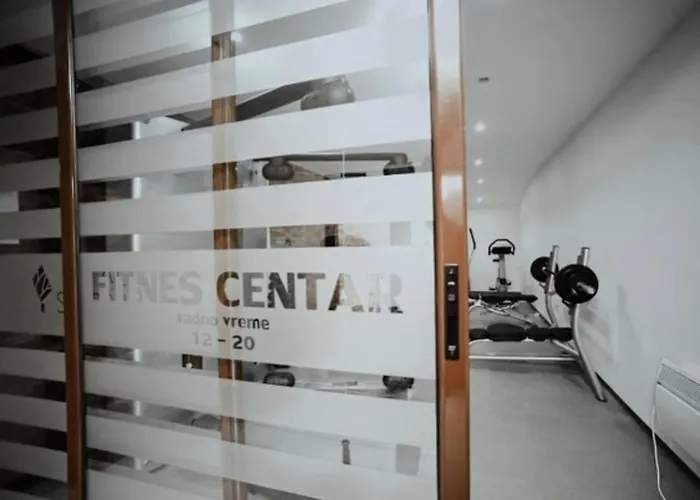 Renome شقة زلاتيبور